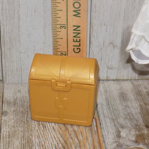 TRUNK PLASTIC BUILDING TOY TREASURE CHEST - Picture 2 of 8